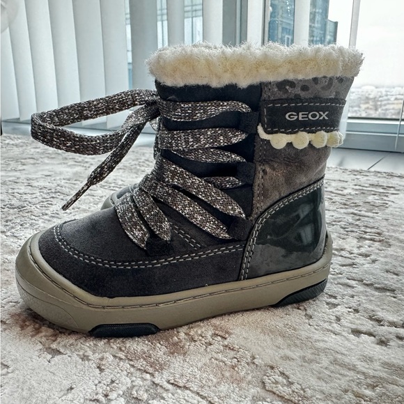 Toddler winter boots - Picture 1 of 5